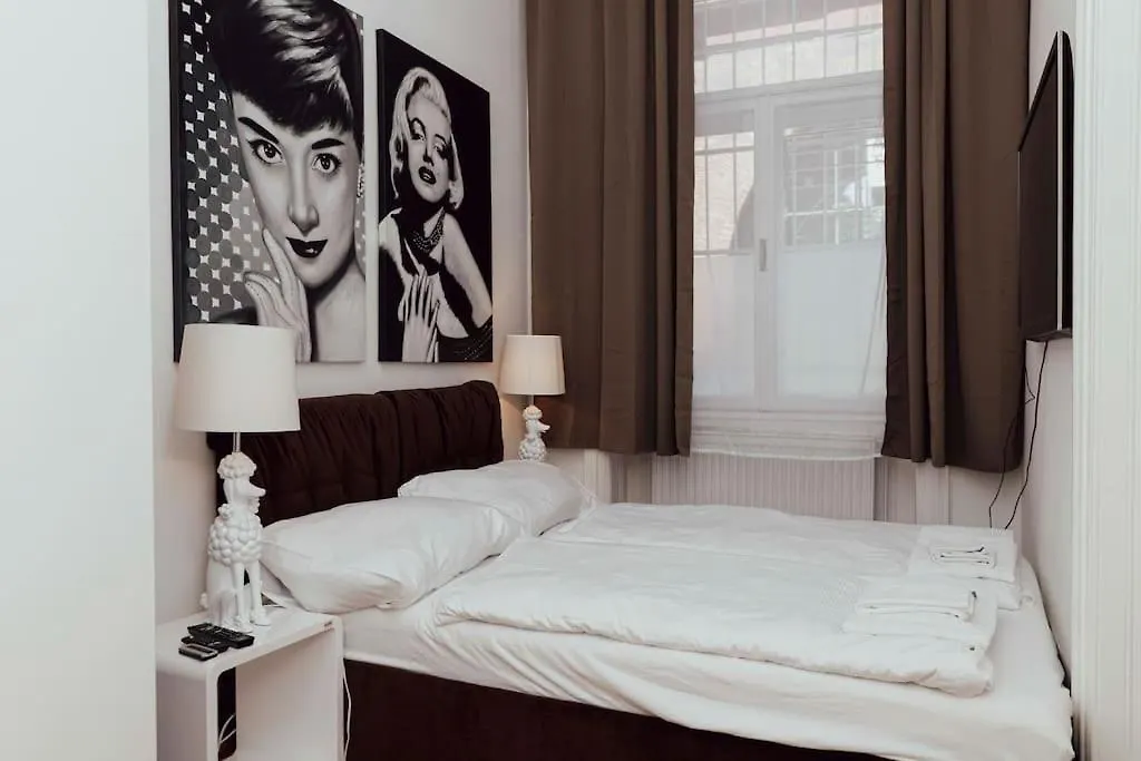 Modern Stylish Comfortable 2 Bedroom Apartment Vídeň