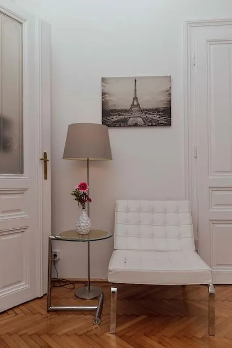 Modern Stylish Comfortable 2 Bedroom Apartment Vídeň