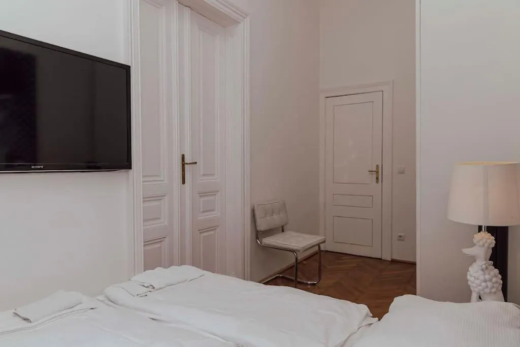 Modern Stylish Comfortable 2 Bedroom Apartment Vienna 0*,