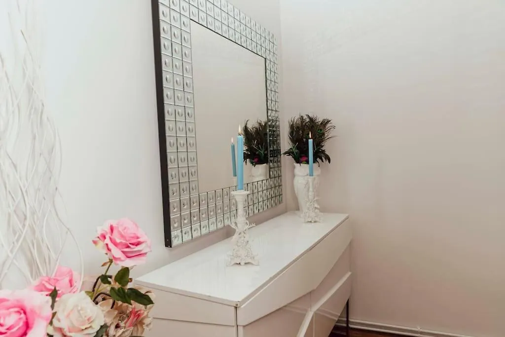 Modern Stylish Comfortable 2 Bedroom Apartment Vienna