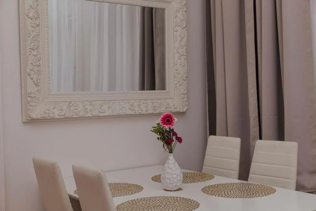 Modern Stylish Comfortable 2 Bedroom Apartment Vienna 0*,